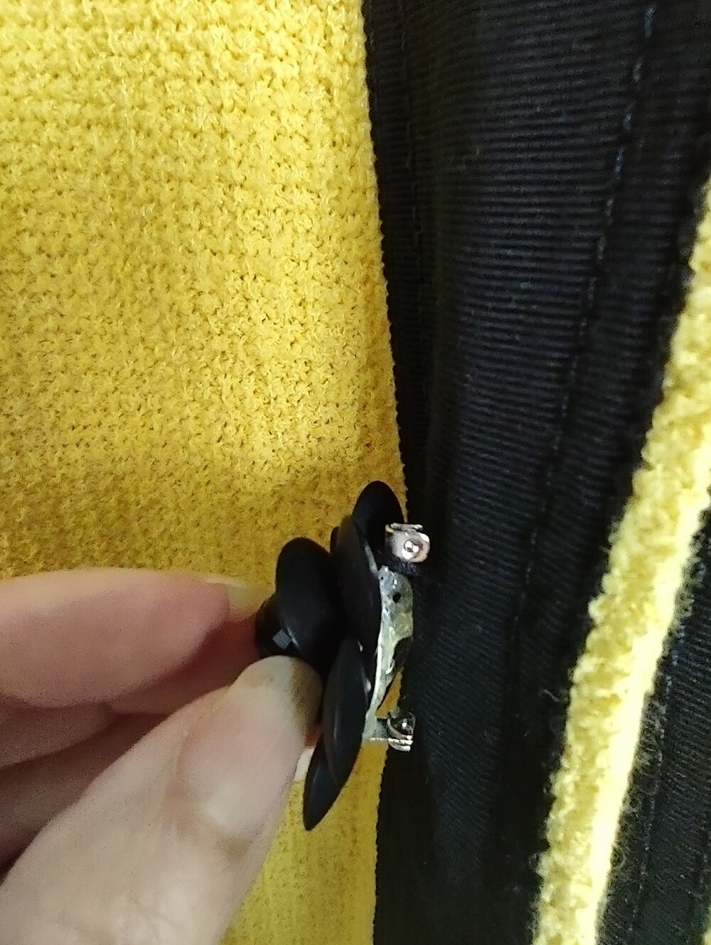 St. John Yellow Bouclé Blazer with Black Trim - Picture 5 of 9